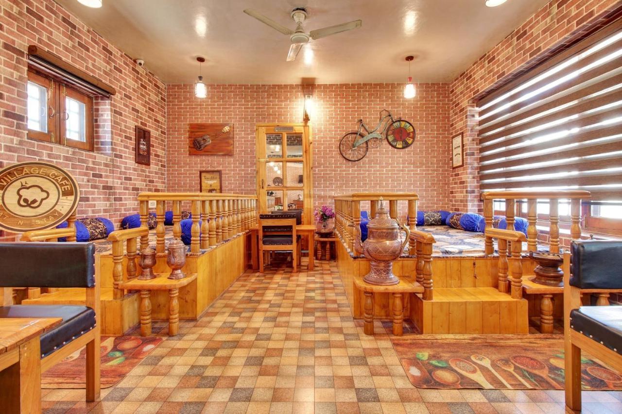 Super Oyo Capital O 91600 The Village Classic Hotel And Restaurant Srīnagar Extérieur photo